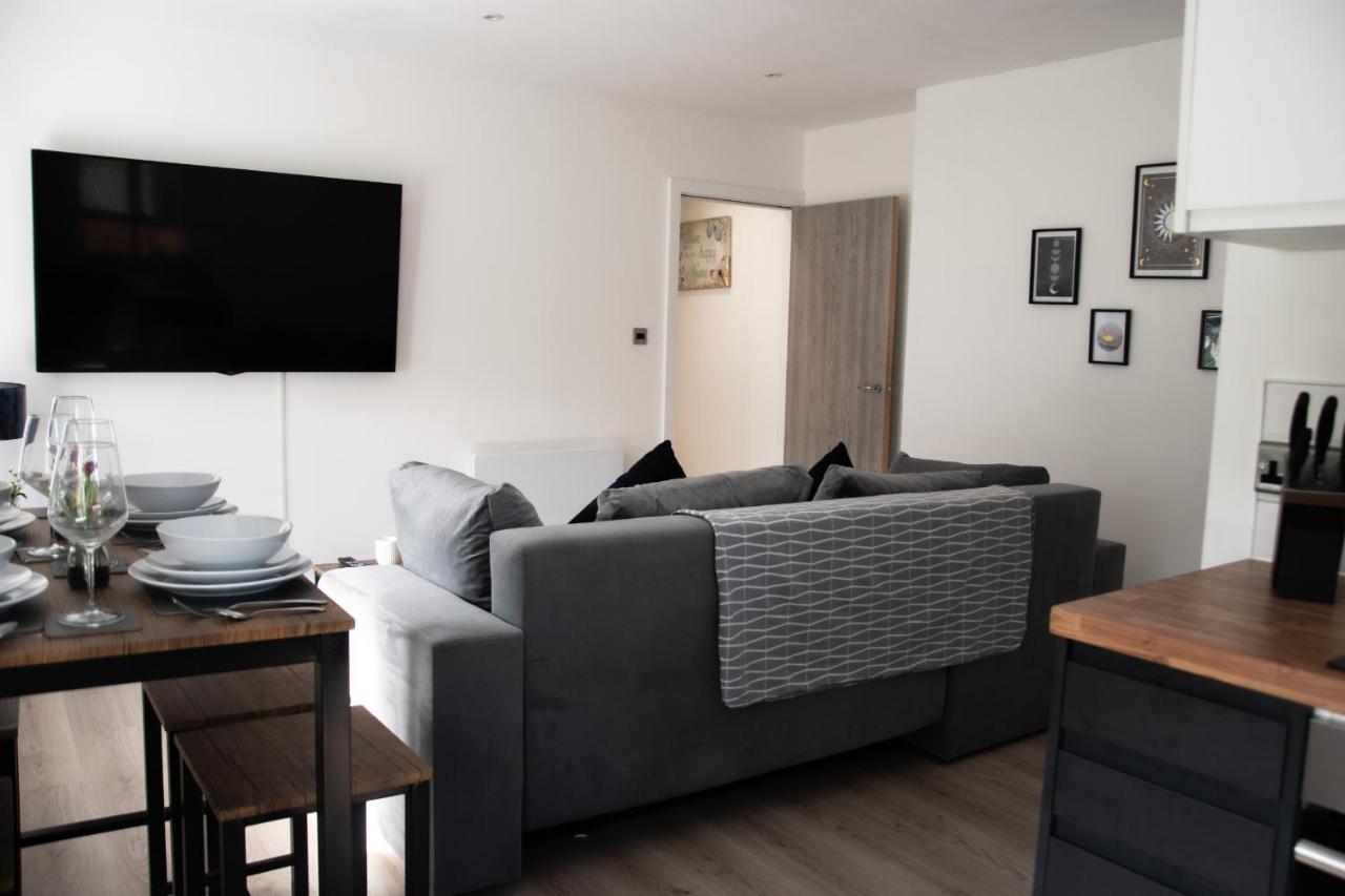 Bv Apt 2 Bedroom At Holmfirth Perfect Views Huddersfield Eksteriør billede